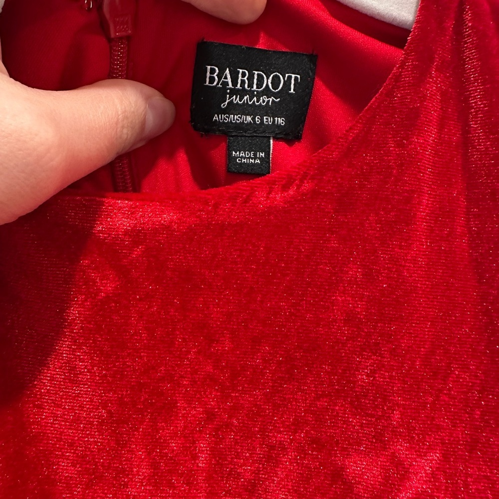 Bardot Junior Vibrant Red Velvet Dress size 6 year old - Picture 2 of 6